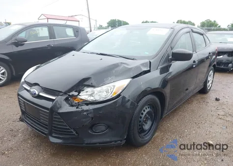2014 Ford Focus S из США, поврежденный, VIN 1FADP3E25EL142302